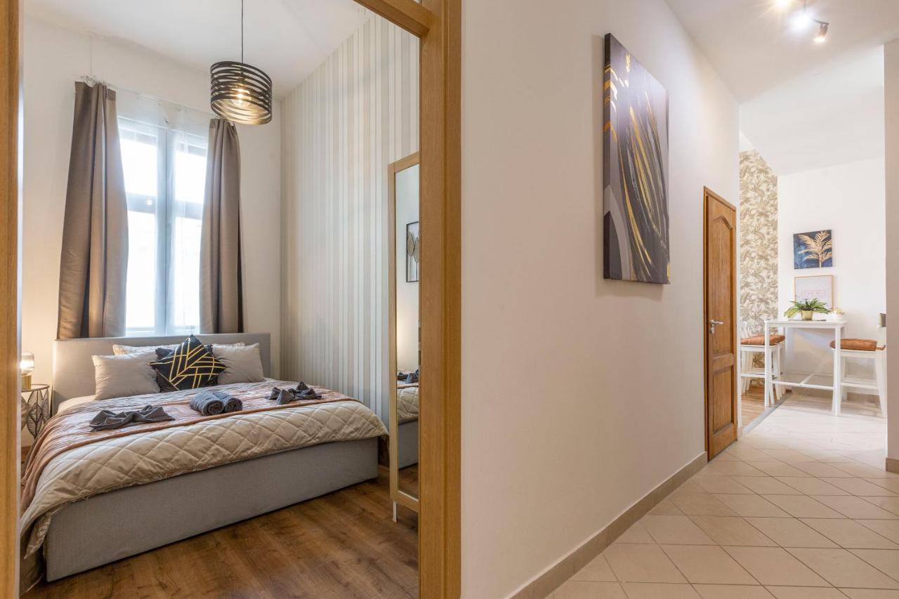 Luxurious Art Deco Apartment In The King Street Budapeşte Dış mekan fotoğraf